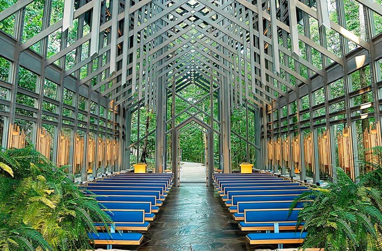Thorncrown Chapel