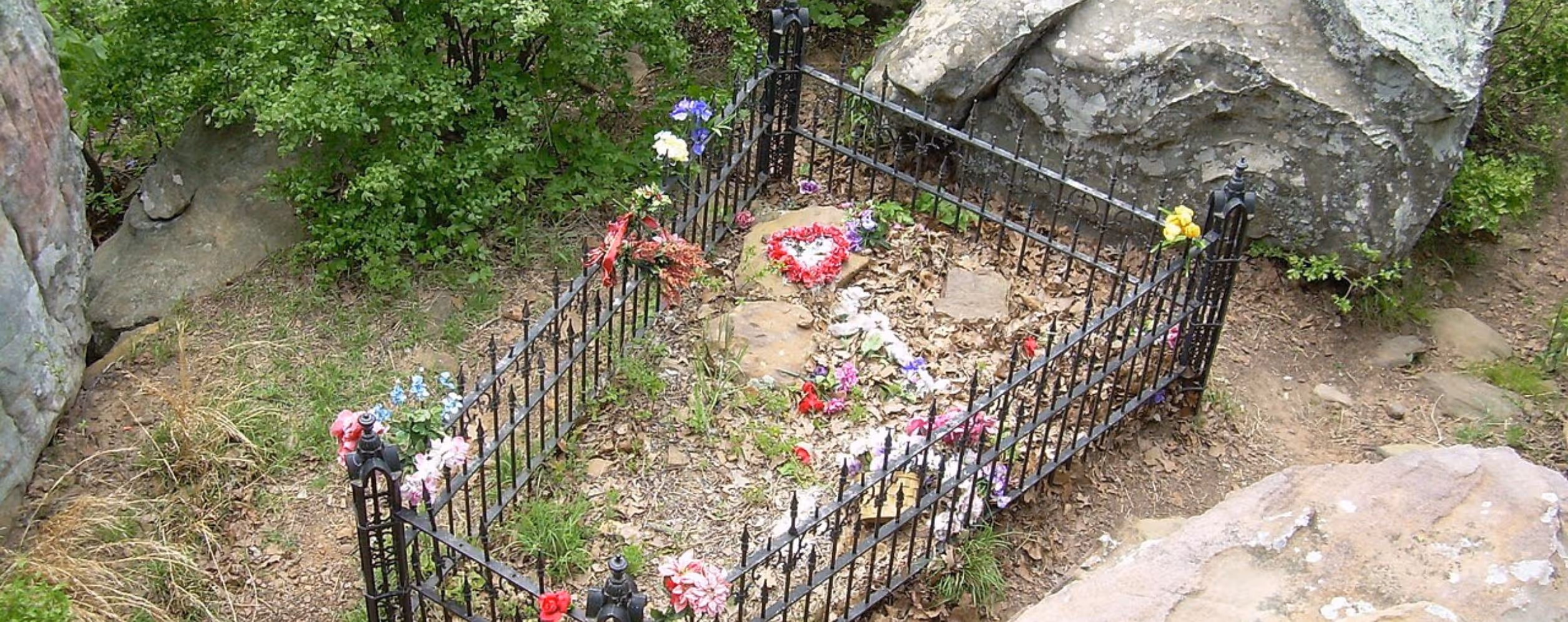 Petit Jean Gravesite