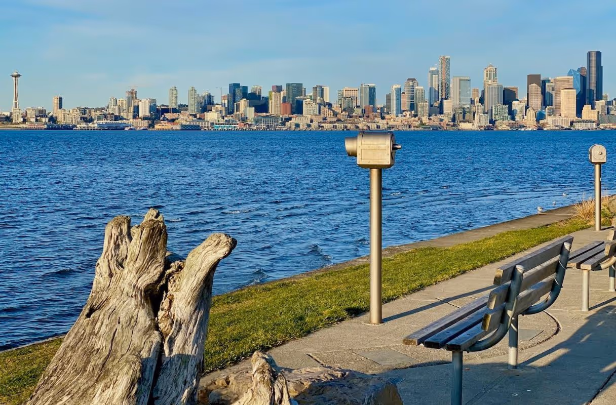 Alki Beach (West Seattle)