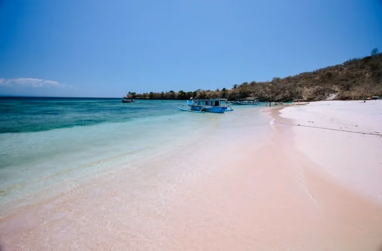 Pink Beach (Tangsi Beach)