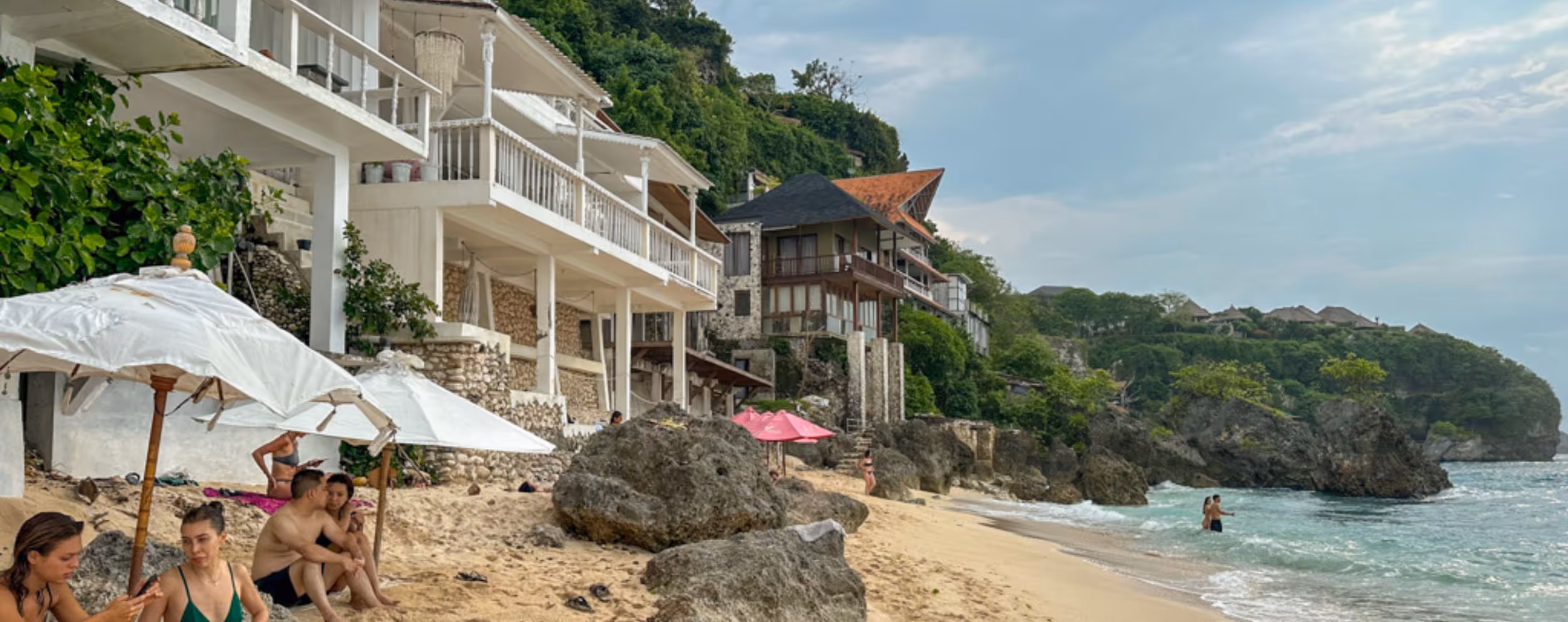 Bingin Beach