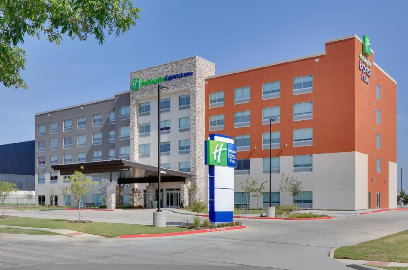 Holiday Inn Express Dallas NW Hwy – Love Field