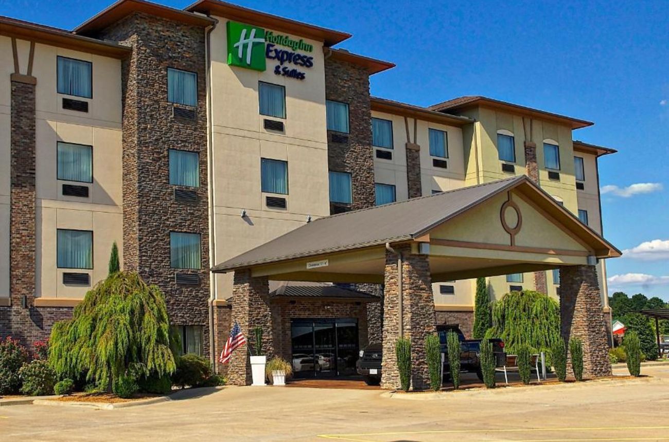 Holiday Inn Express & Suites Heber Springs