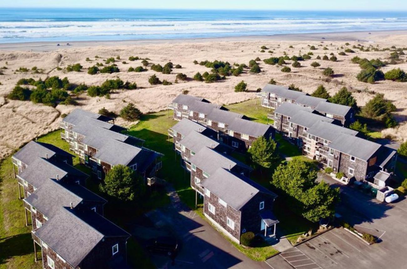 Lighthouse Oceanfront Resort