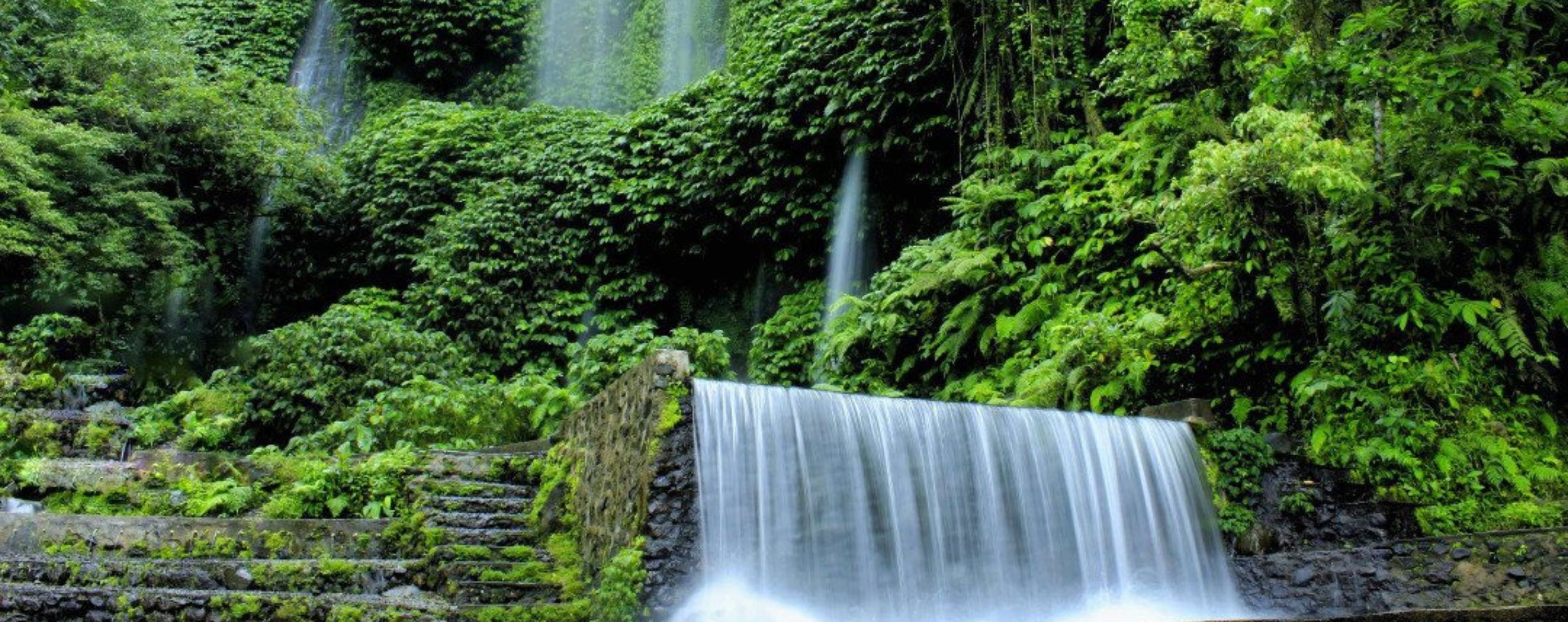 Benang Stokel & Benang Kelambu Waterfalls