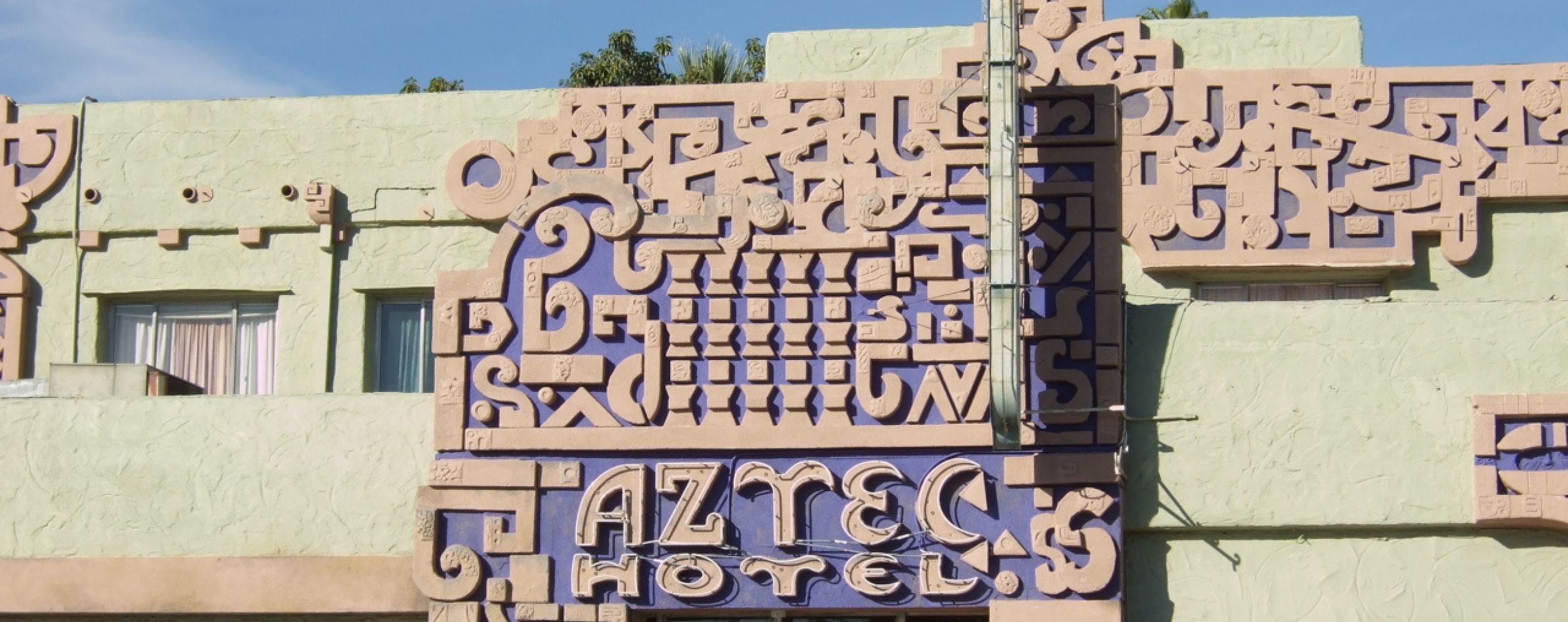 Aztec Hotel