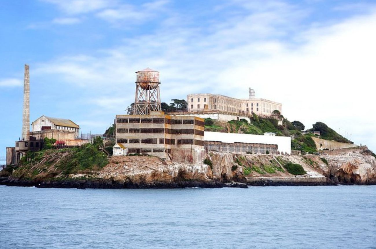 Alcatraz with Muir Woods and Sausalito Tour.jpg