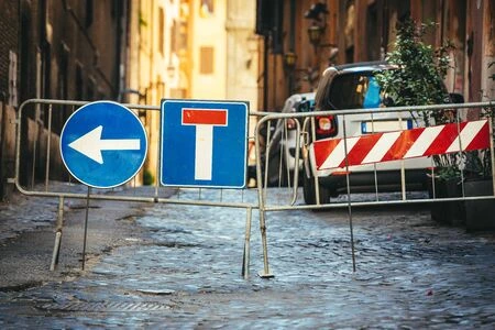 Esempio di casa trascurata e difficilmente vendibile che Bylo riporta sul mercato con un progetto su misura