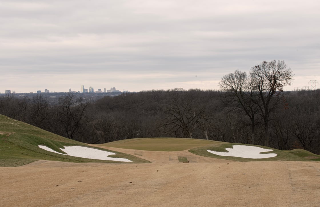 17 green from fairway