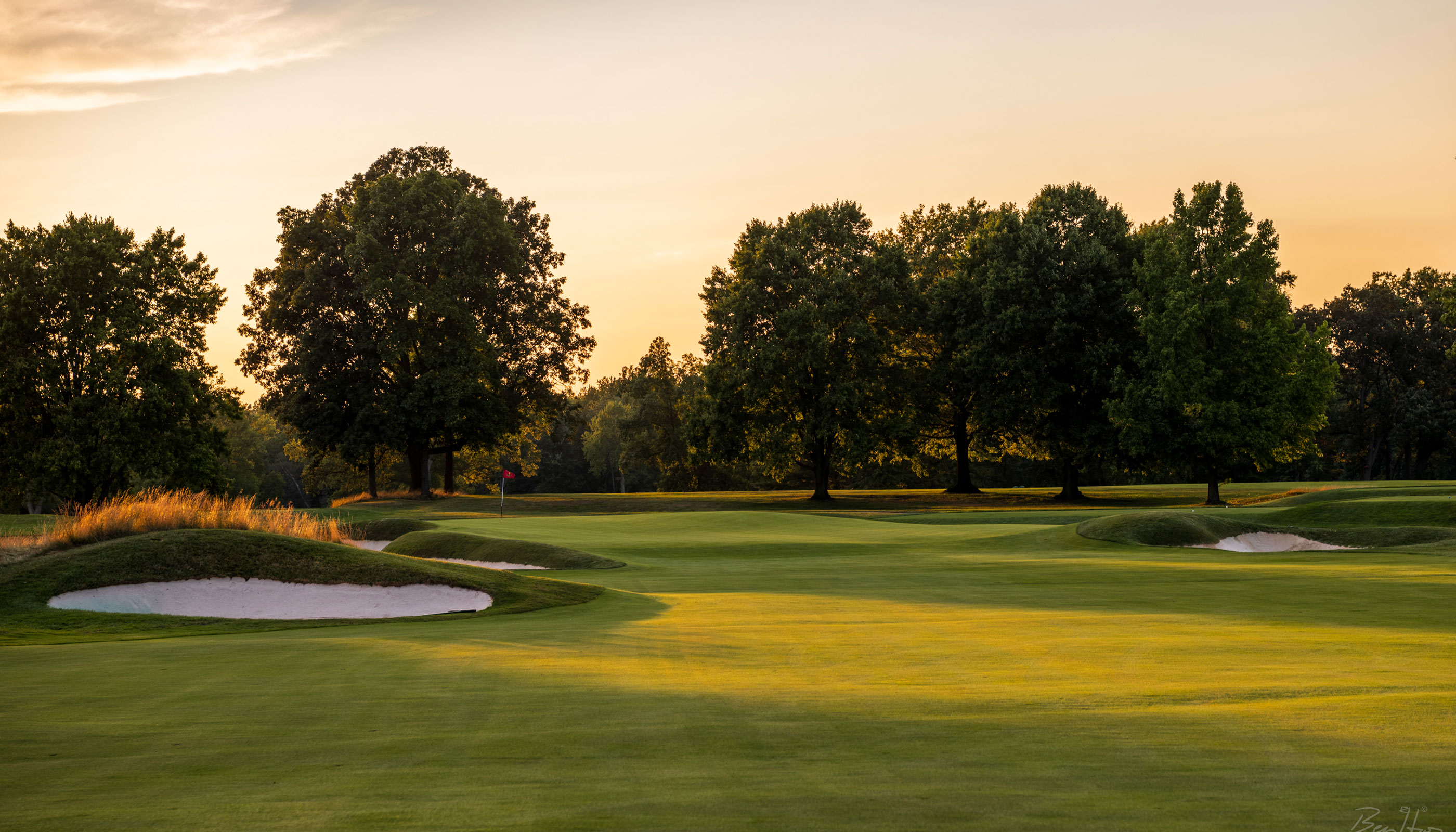 Mountain Ridge Country Club