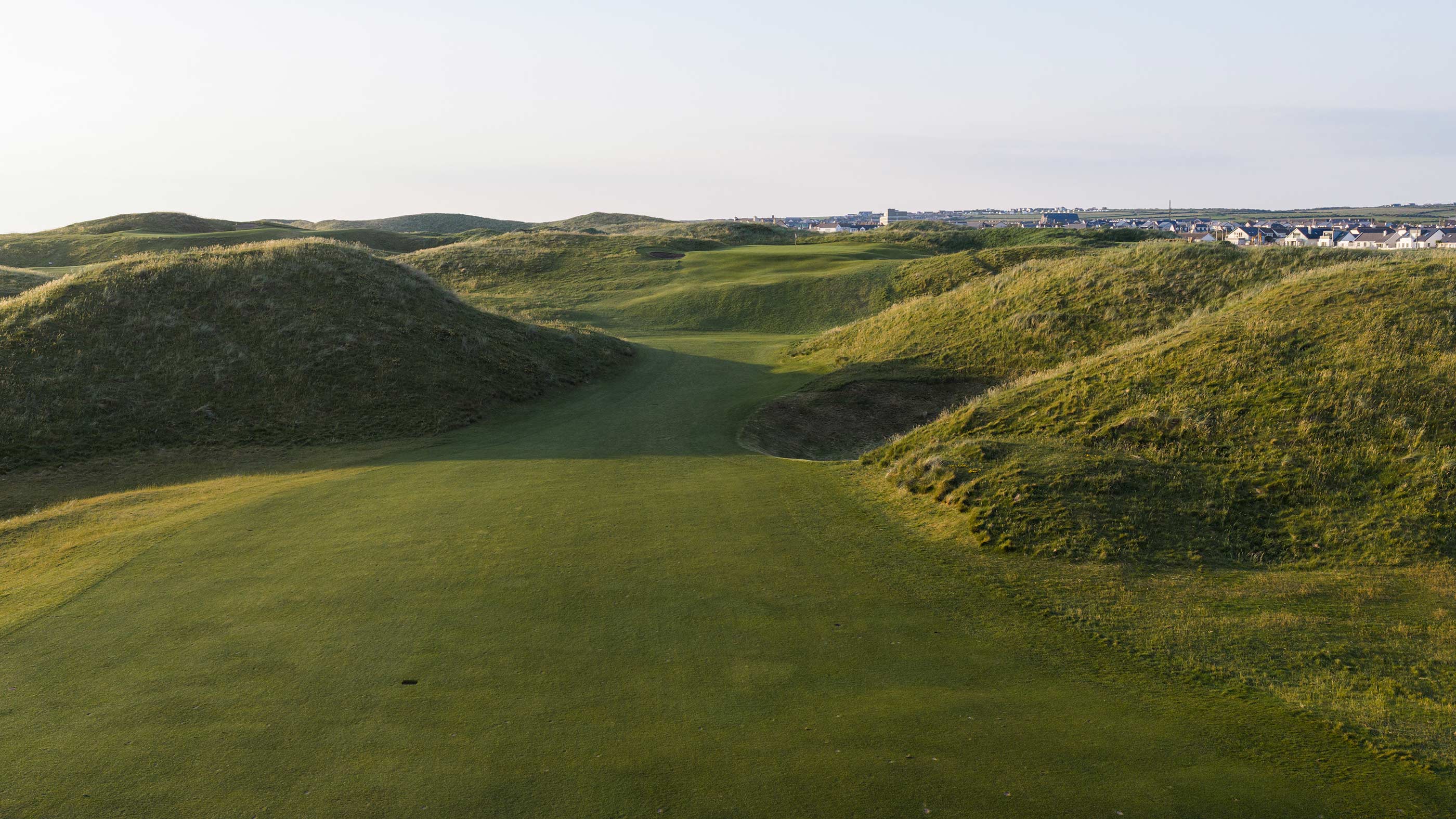 Narrowing second fairway to approach at Ballybunion Old (Fried Egg Golf)