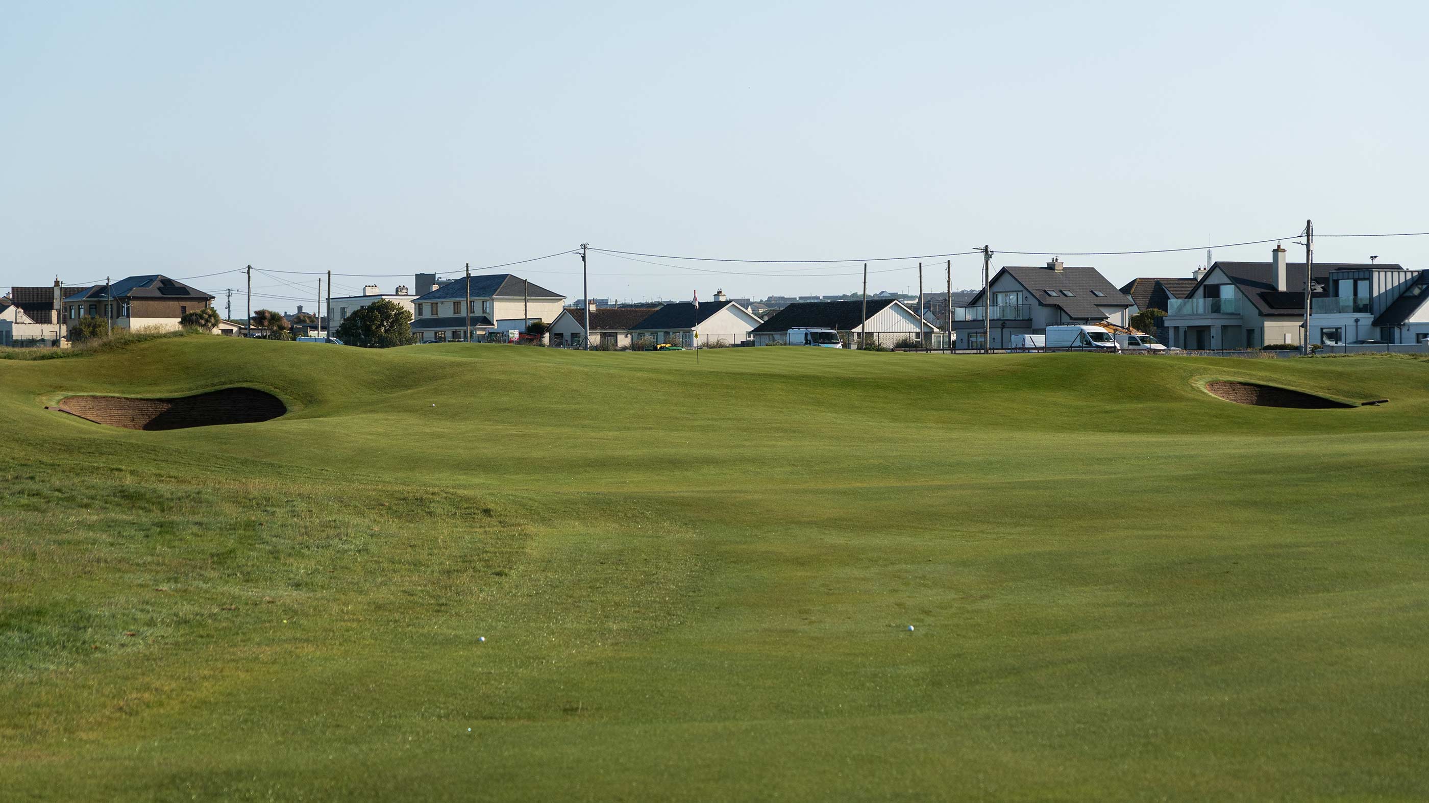 Approach to the fourth green. at Ballybunion Old (Fried Egg Golf)