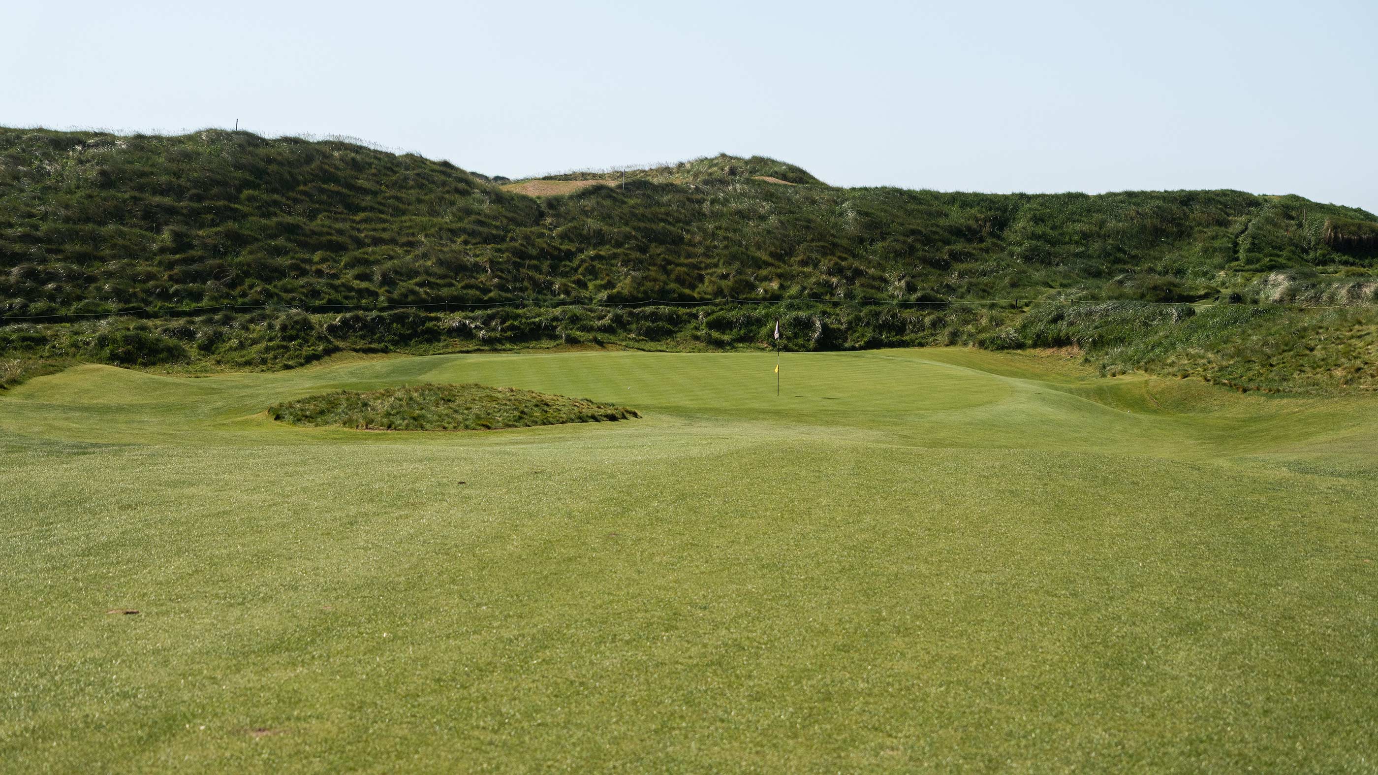 Front of the 17th green at Ballybunion Old (Fried Egg Golf)