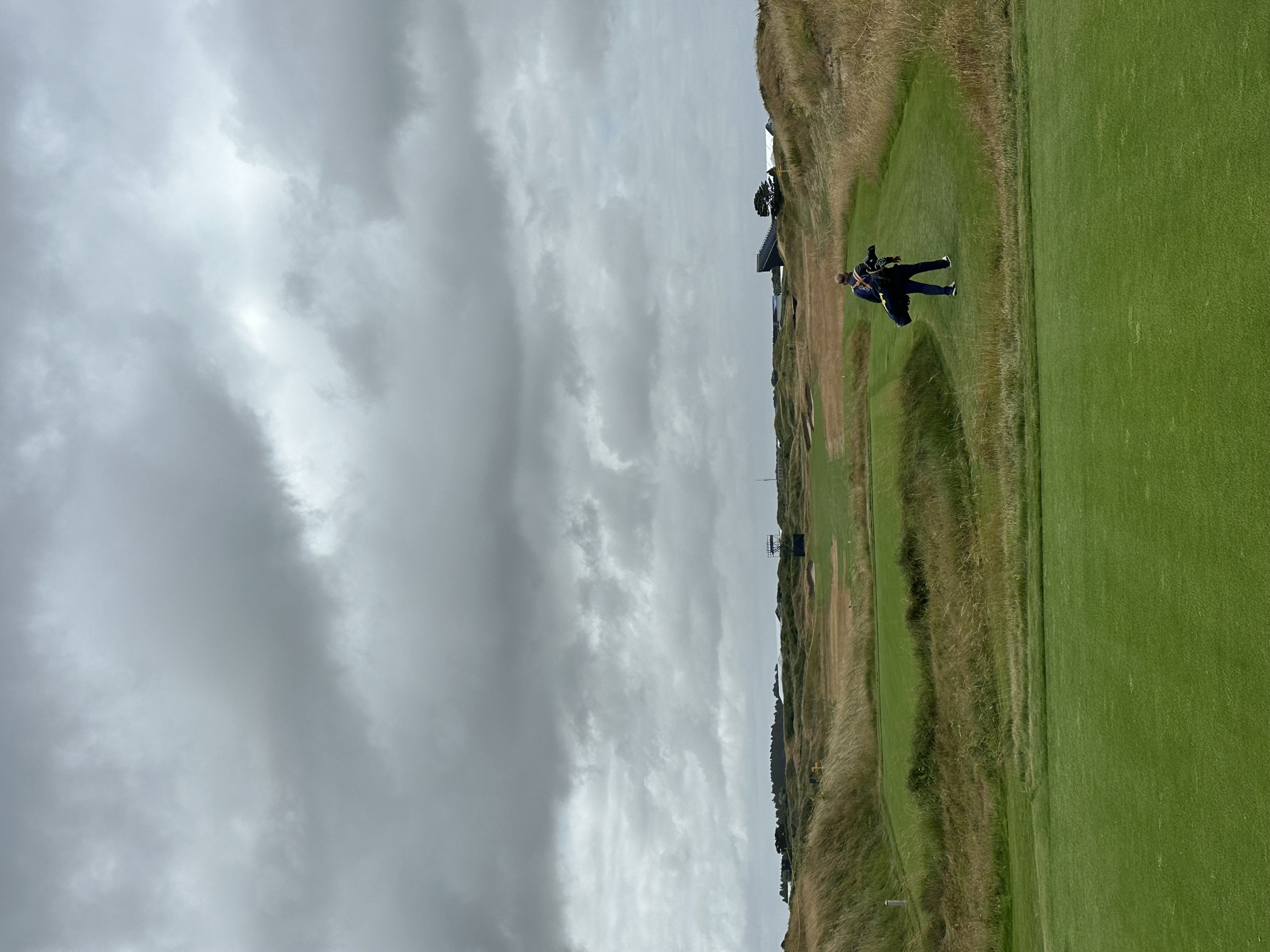 The sixth tee shot at Royal Birkdale (Fried Egg Golf)