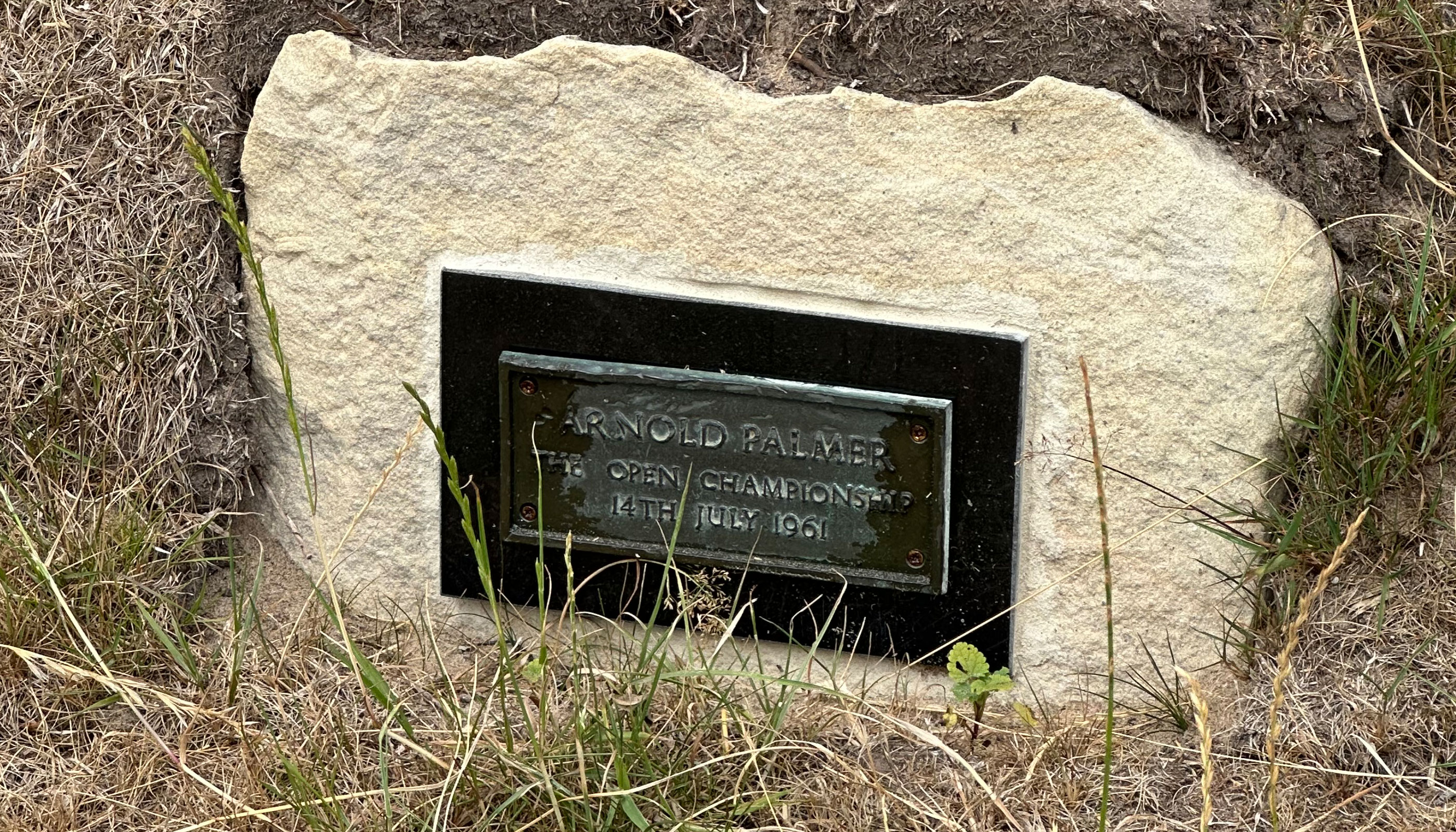 The Palmer plaque on the 16th hole (Fried Egg Golf)