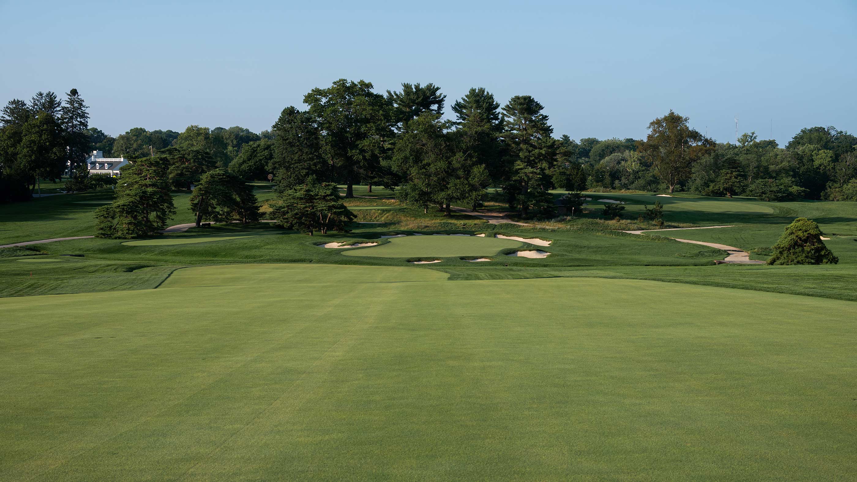 Ground view from the fourth fairway at Merion East (Fried Egg Golf)