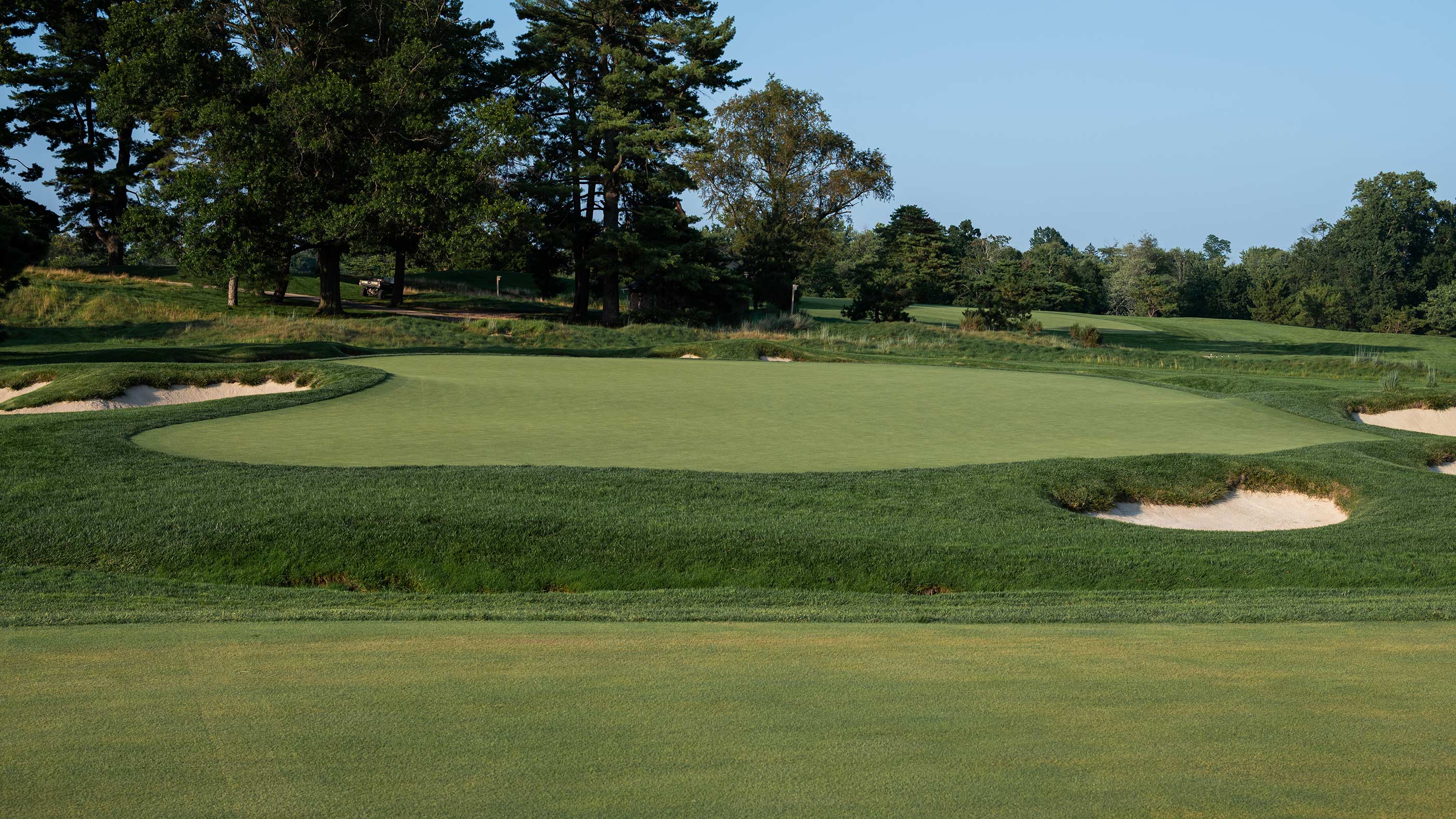 Front of the fourth green at Merion East (Fried Egg Golf)
