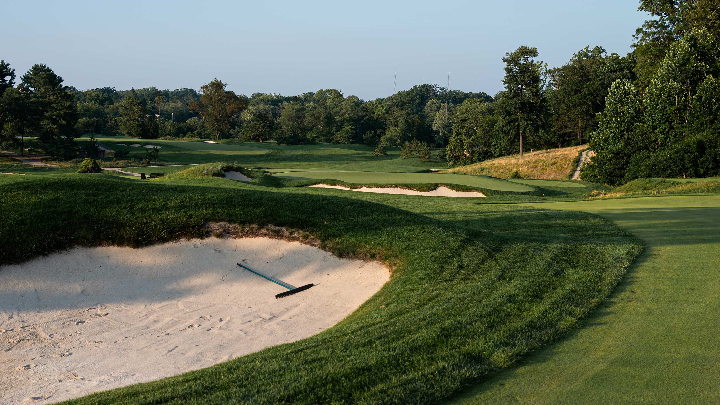 Fairway bunker on the eighth hole at Merion East (Fried Egg Golf)