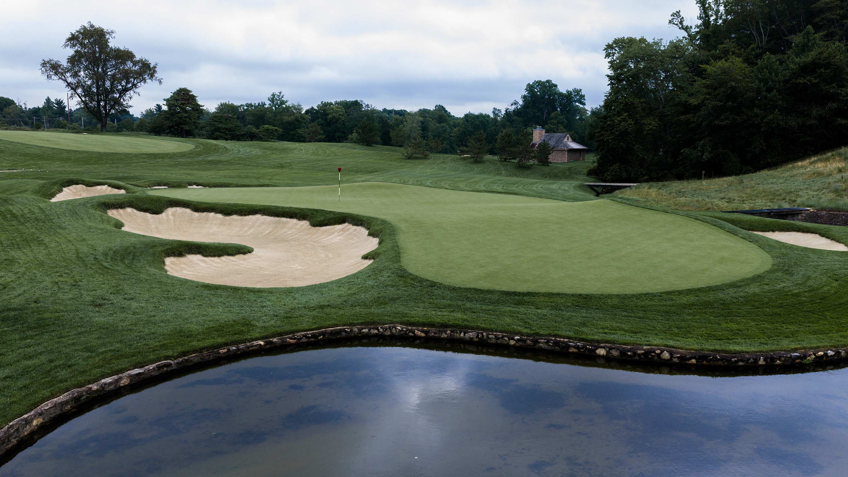 The ninth green at Merion East (Fried Egg Golf)