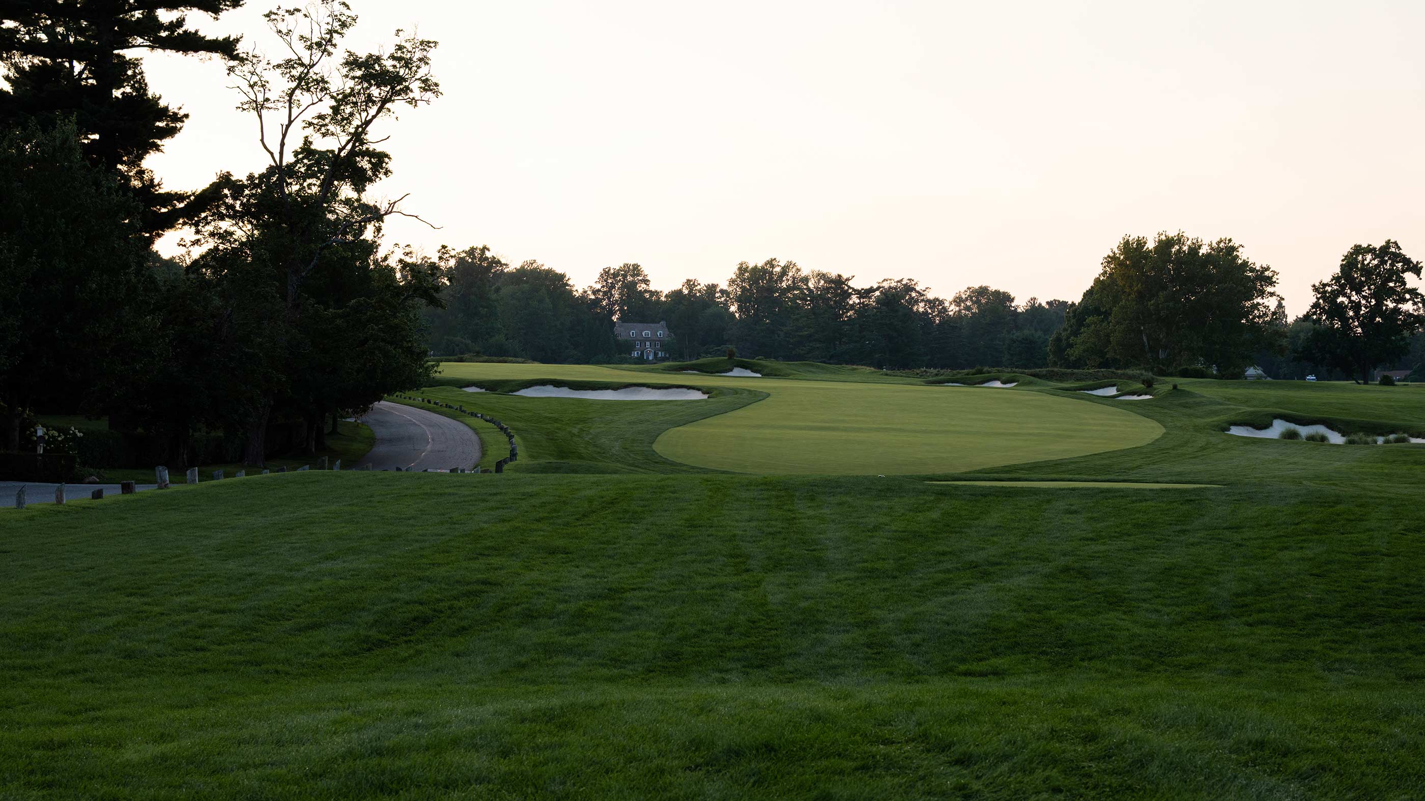 The 14th tee shot at Merion East (Fried Egg Golf)