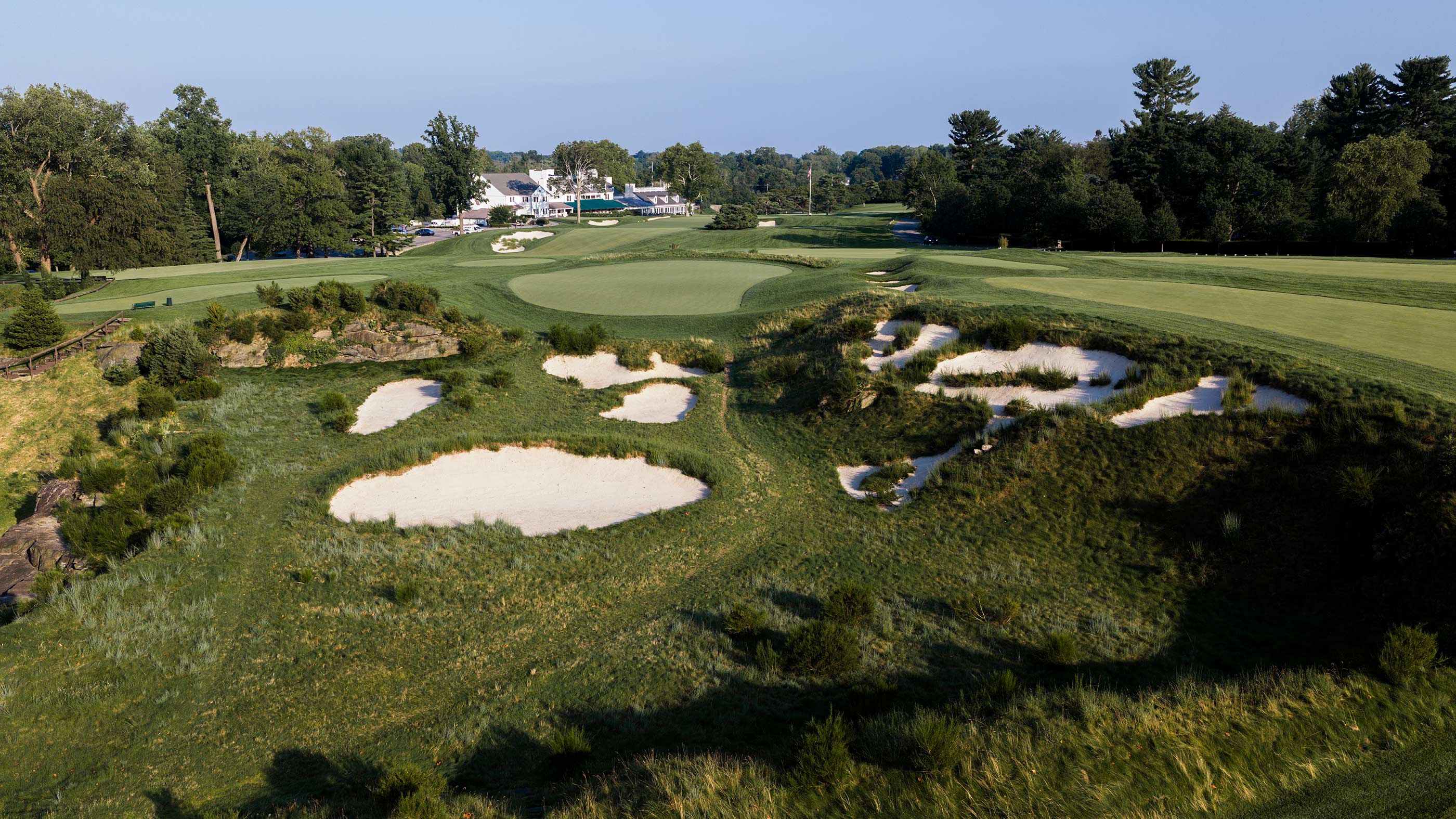 Zoomed-in view of the 16th green at Merion East (Fried Egg Golf)