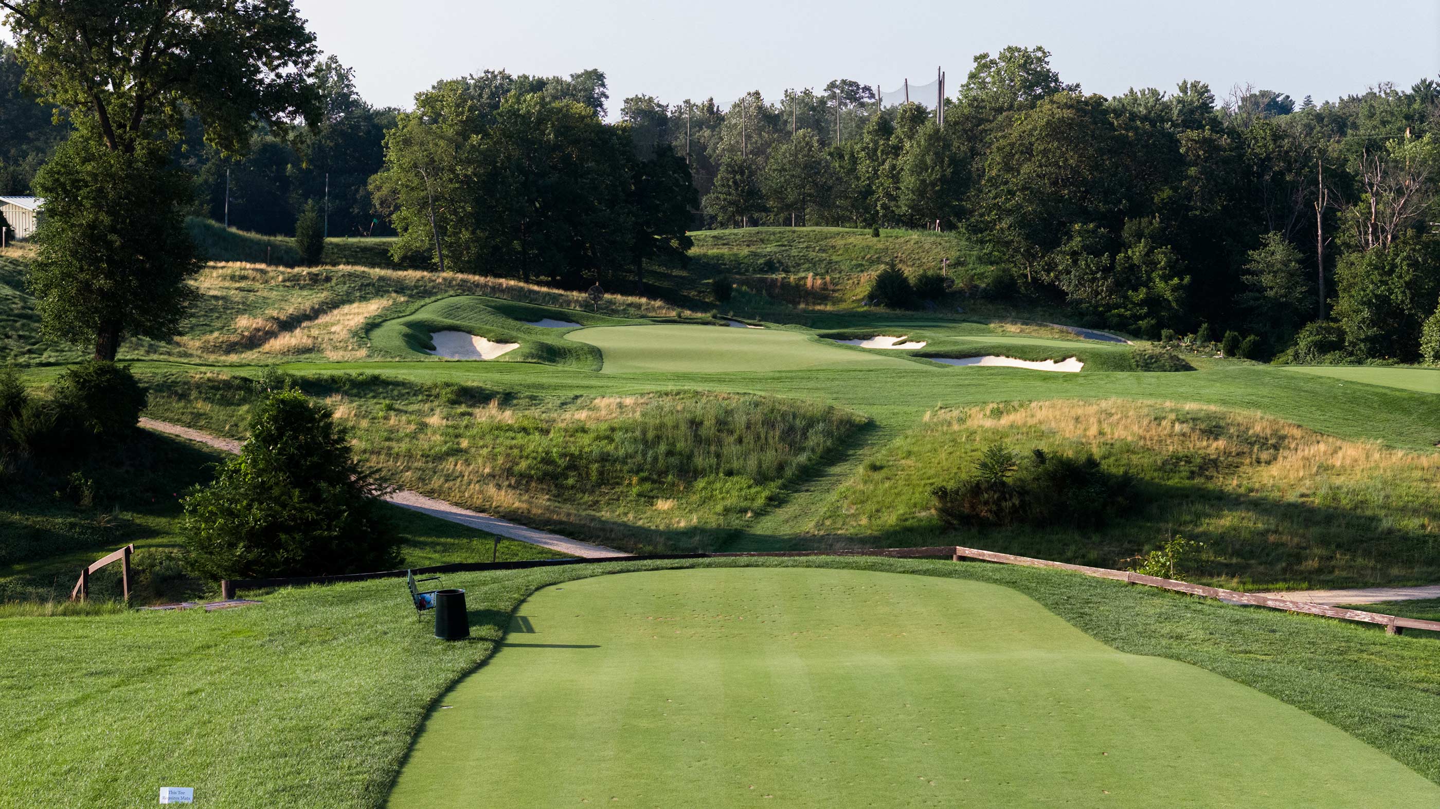 The 17th tee shot at Merion East (Fried Egg Golf)