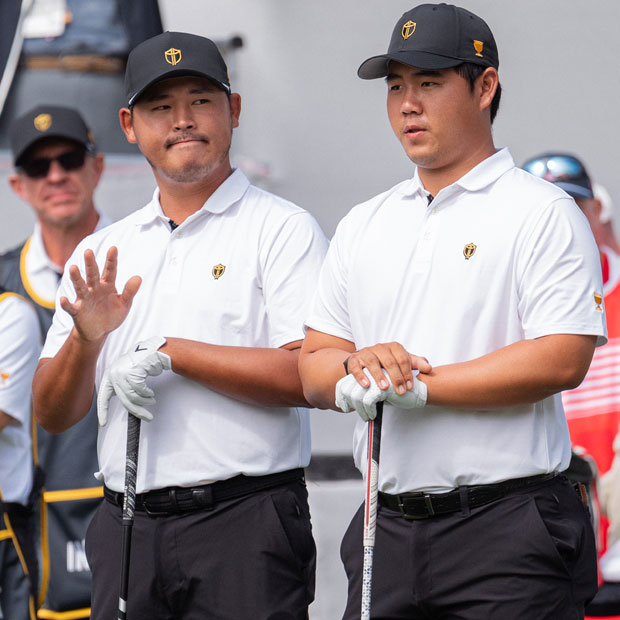Si Woo Kim Tom Kim