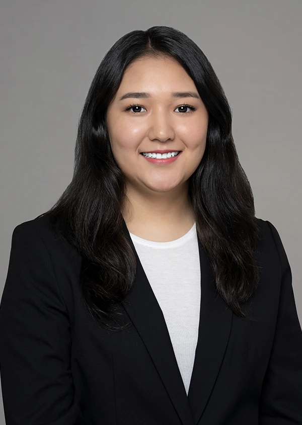 Zhansaya Turloyeva, Kulen Law Firm New York gocmenlik hukuku burosunda hukuk katibi