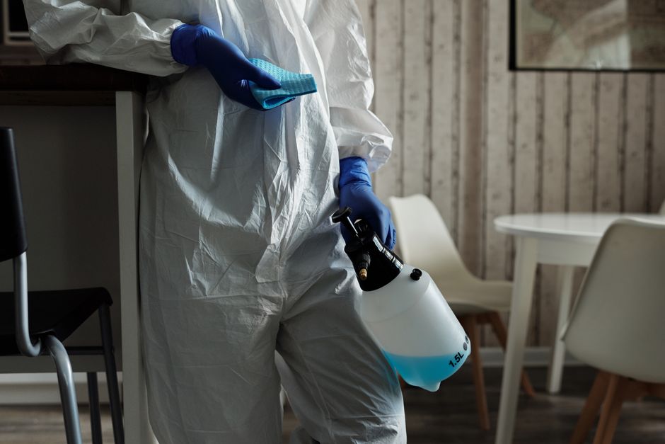 A–Z Guide to How Bonded and Insured Cleaners Protect Your Home