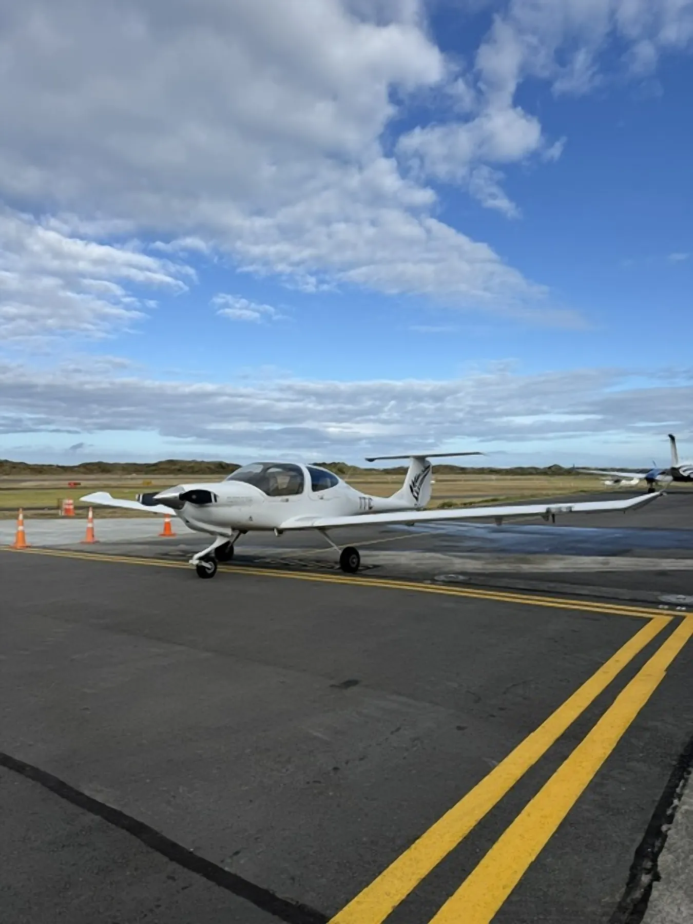 2011 Diamond DA40 XLS ZK-TTC, rear three-quarter exterior view