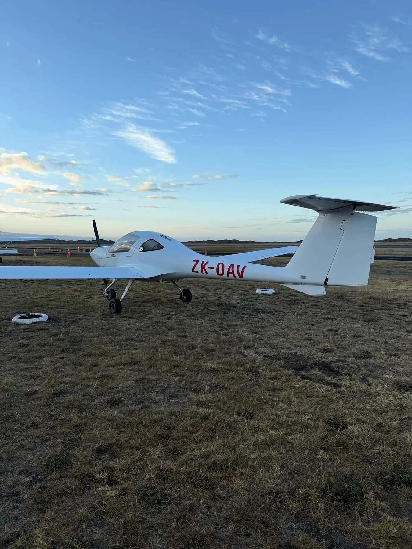 2010 Diamond DA20-C1 Eclipse ZK-DAV, left rear quarter, side profile