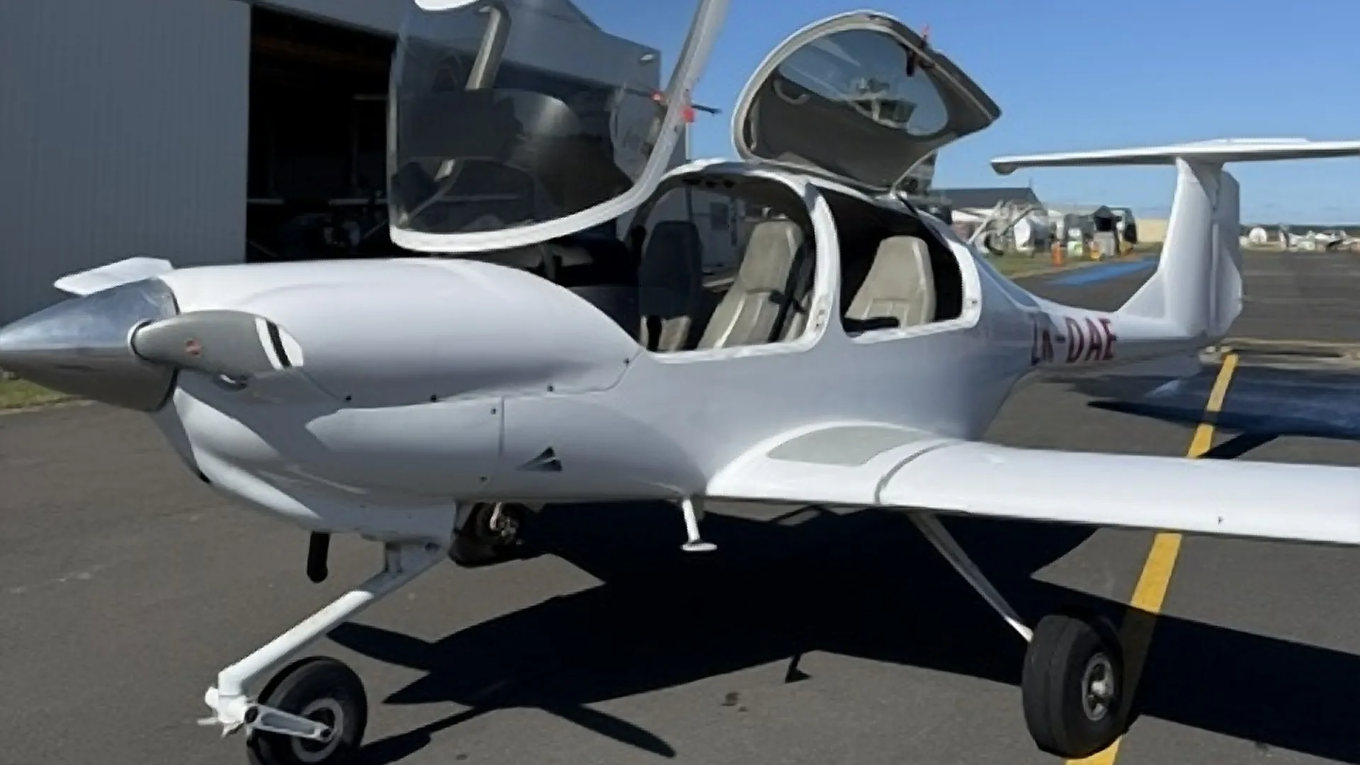 2005 Diamond DA40-180 Star ZK-DAE, front three-quarter exterior view
