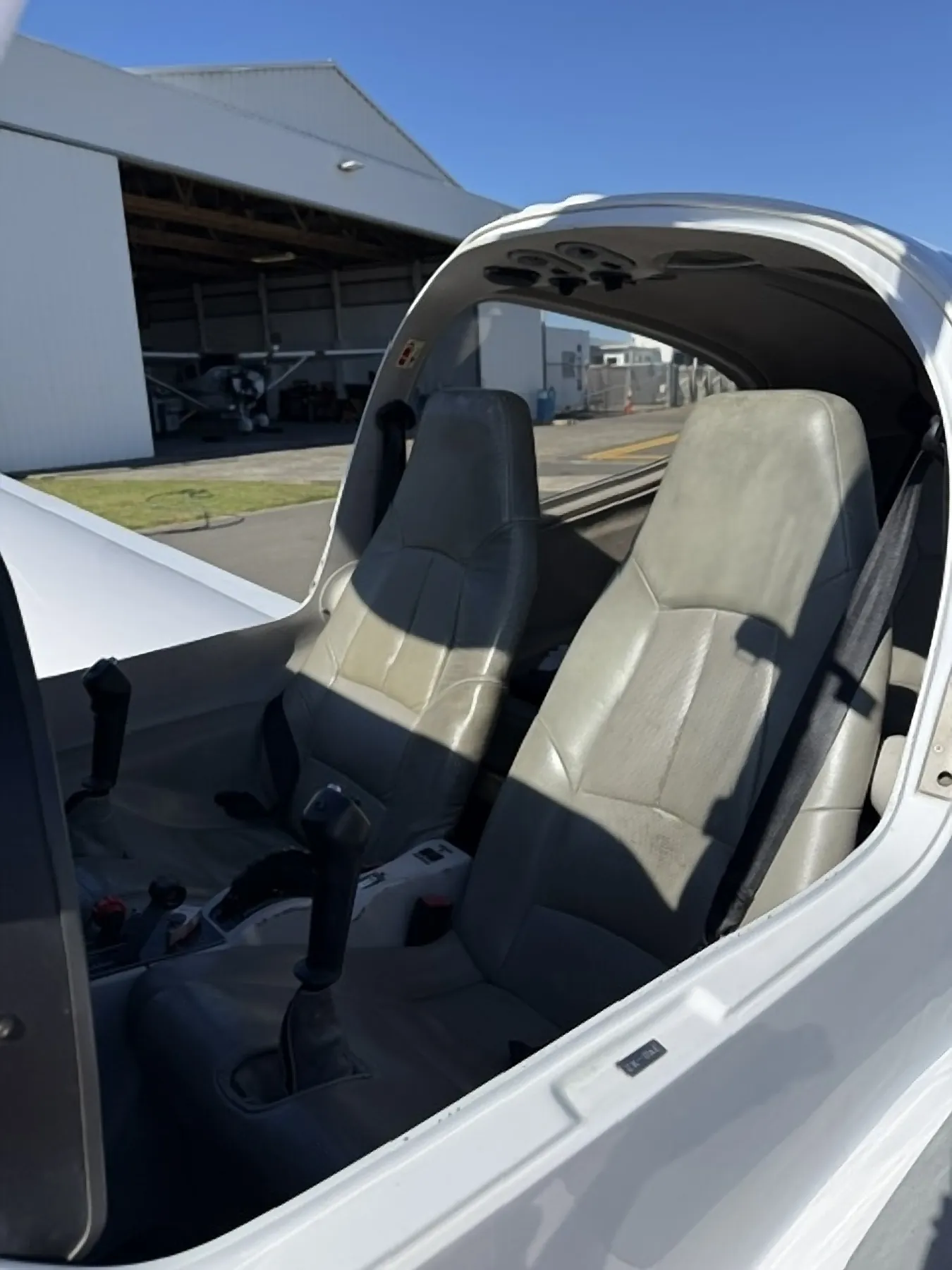 2005 Diamond DA40-180 Star ZK-DAE, tail and empennage detail