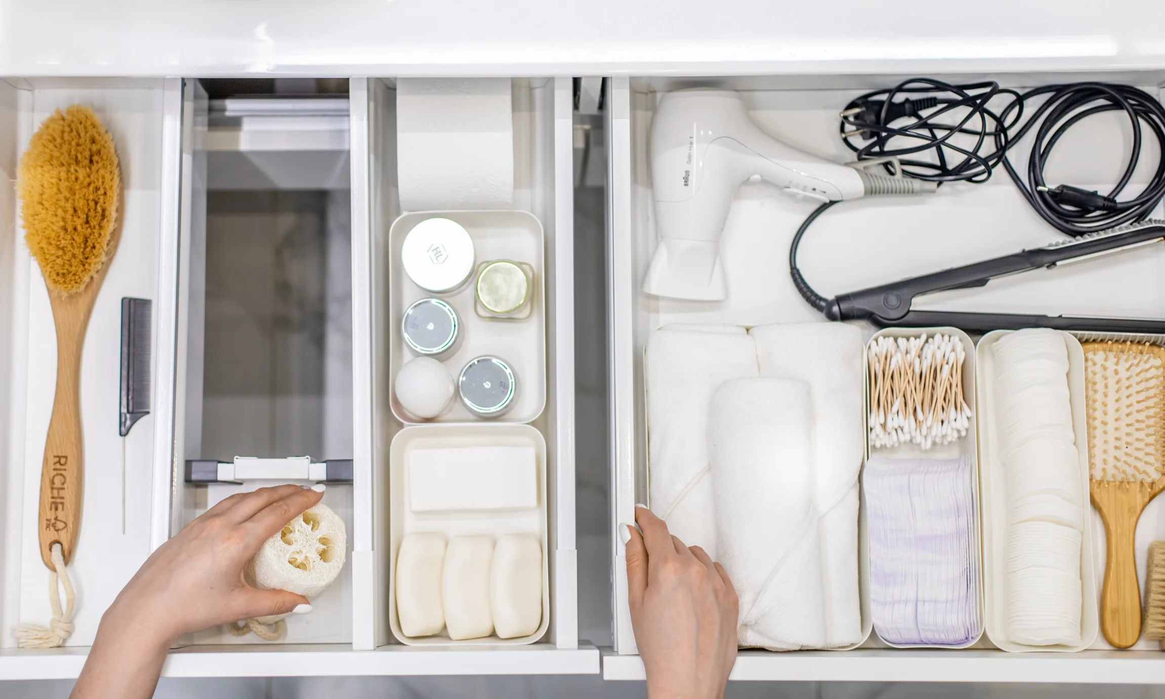 How to Organize Bathroom Drawers: Expert Tips from an NYC Organizer