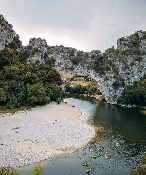 Découvrir les destinations touristiques qui recrutent des saisonniers pour un emploi saisonnier