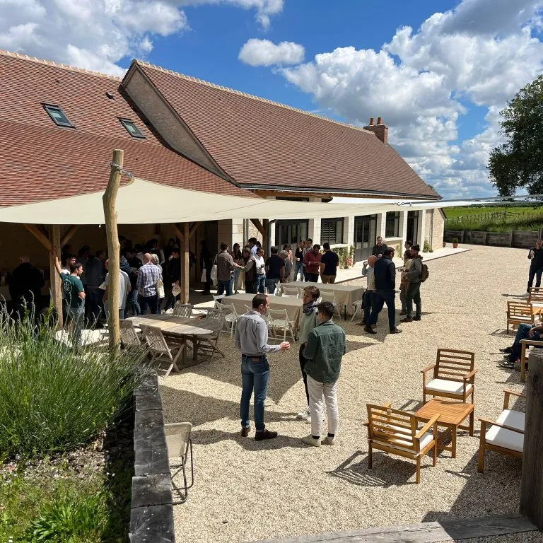 Après-midi détente lors d'un séminaire/team-building d'entreprises sous le soleil