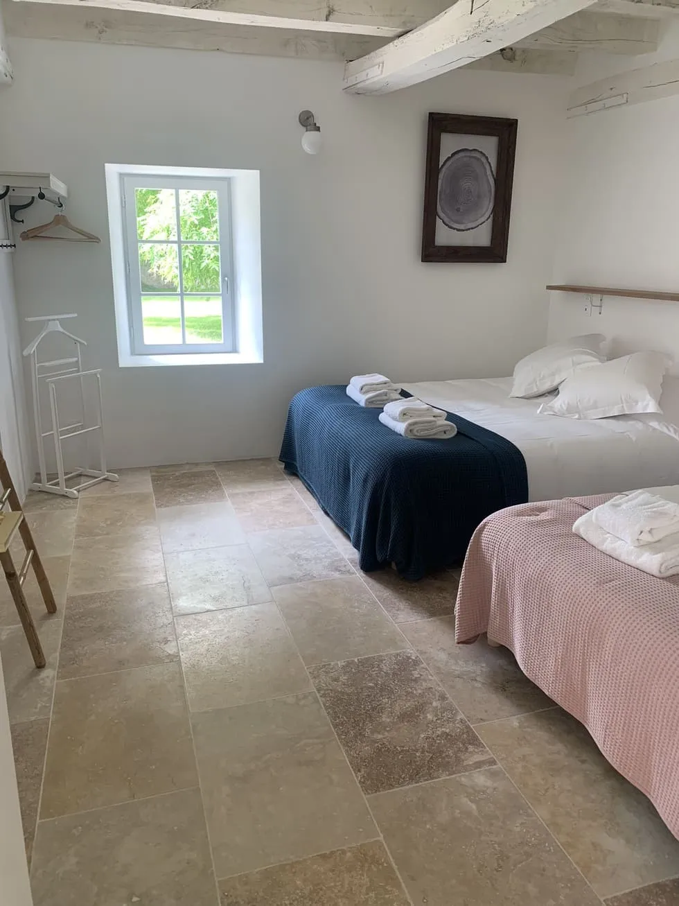Chambre quadruple du gîte Grand Breuil - 4 couchages, idéal pour les enfants ou les amis