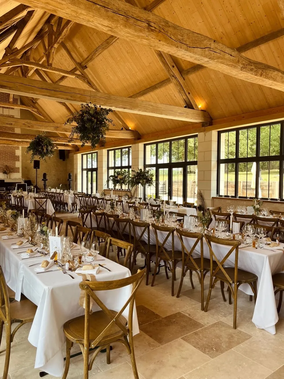 Salle de réception du gite du Grand Breuil - Grande capacité 