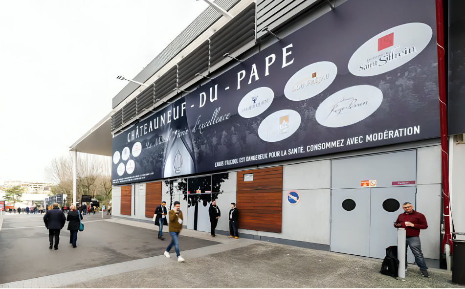 Canvas banner (1).png