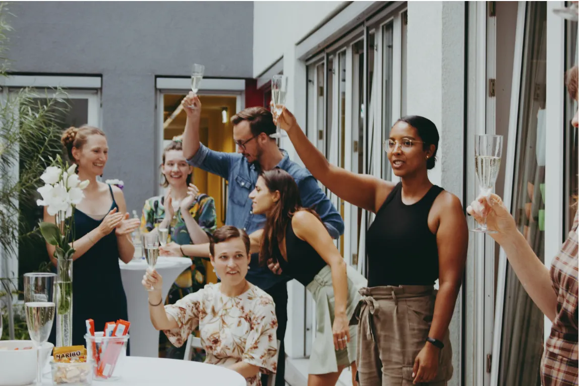 picture with people celebrating