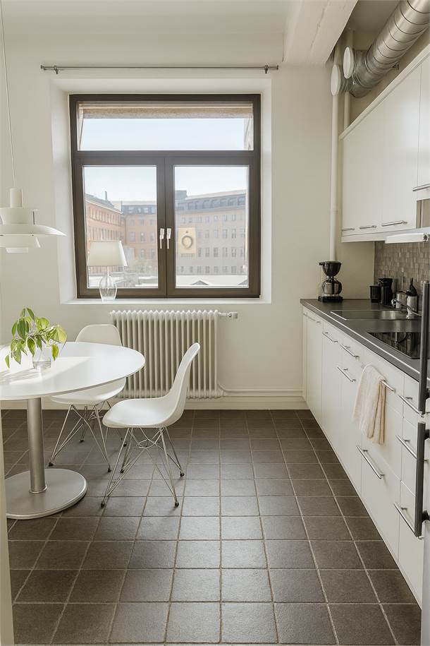 Fabriksgatan 8, centrum, Borås - Butik | Lager & logistik | Kontor | Övrigt