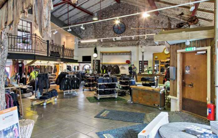 Stationsgatan 22, Centrum, Borås - Butik | Industri & verkstad | Lager & logistik | Kontor | Restaurang & café | Övrigt