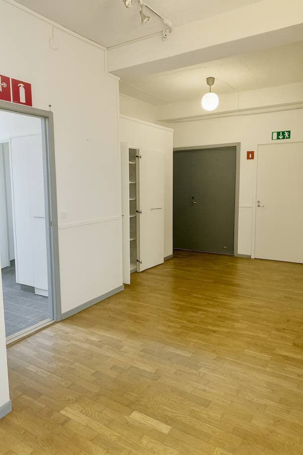 Fabriksgatan 8, centrum, Borås - Butik | Lager & logistik | Kontor | Övrigt