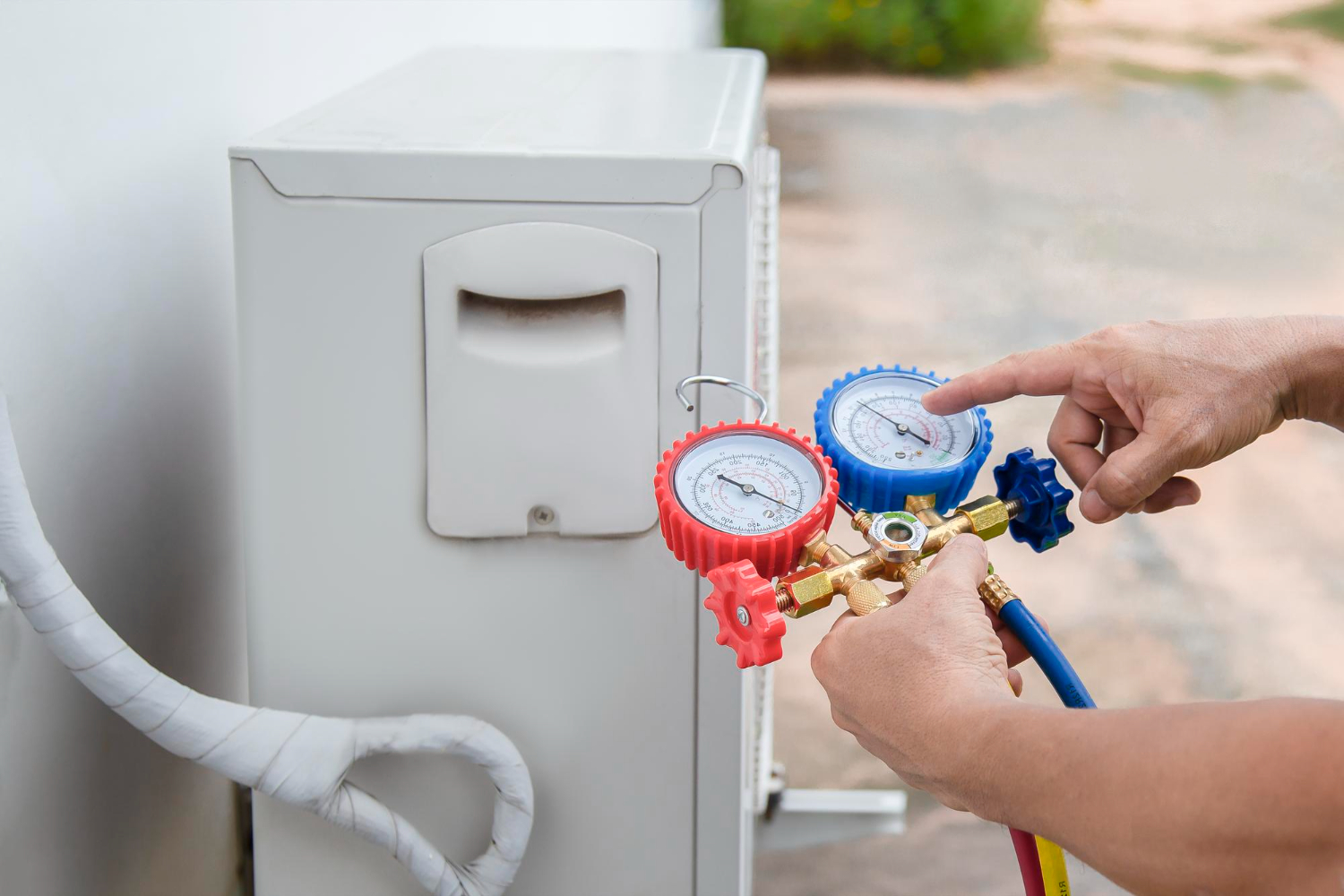 Why Heat Pump Airflow Problems Require Professional Service