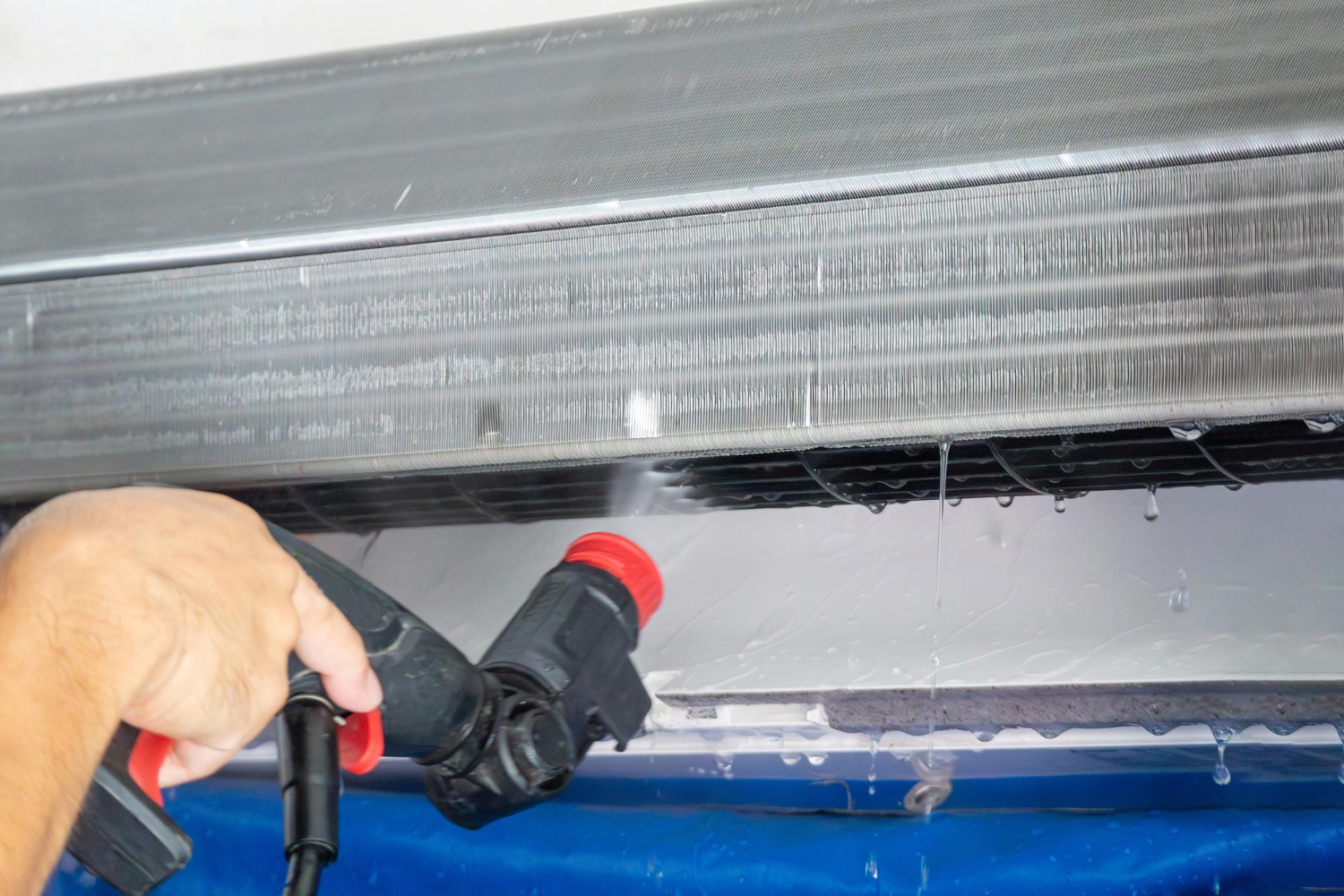 Por qué necesita limpieza profesional de conductos de aire para un hogar saludable