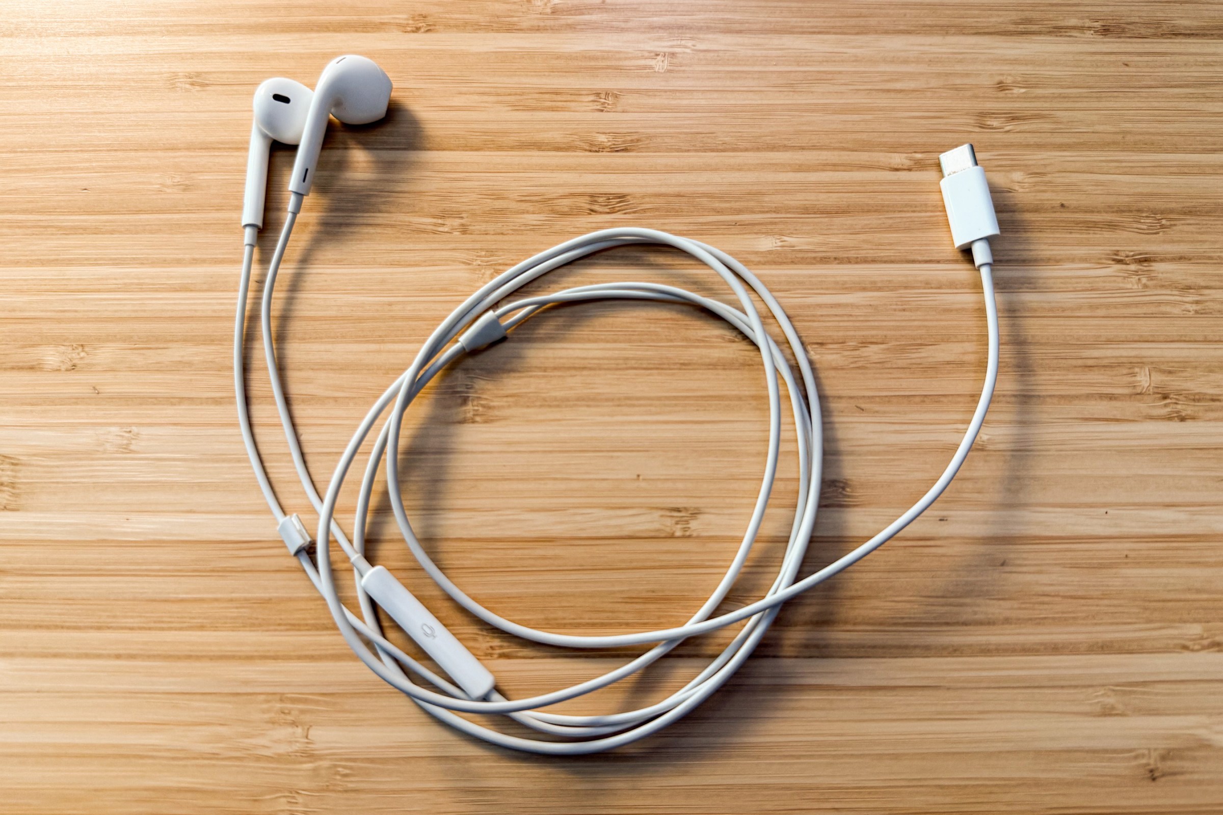 Why I love my Apple EarPods | The Verge
