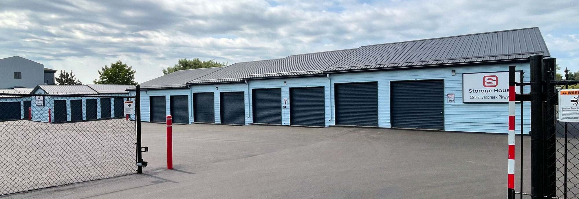 Photo of our self-storage units in Guelph Ontario
