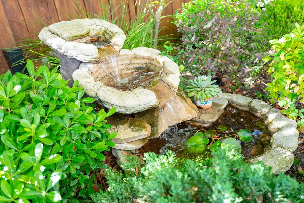 Garden fountain