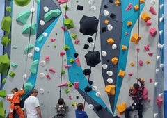 Kids getting ready to climb the Kids climbing on Boys and Girls Club of Greater Santa Rosa 1Climb climbing wall built by ELdorado