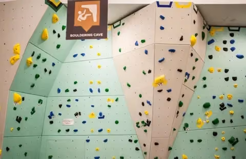 San Francisco’s Bespoke Co-working Space with Eldo Walls Climbing Wall